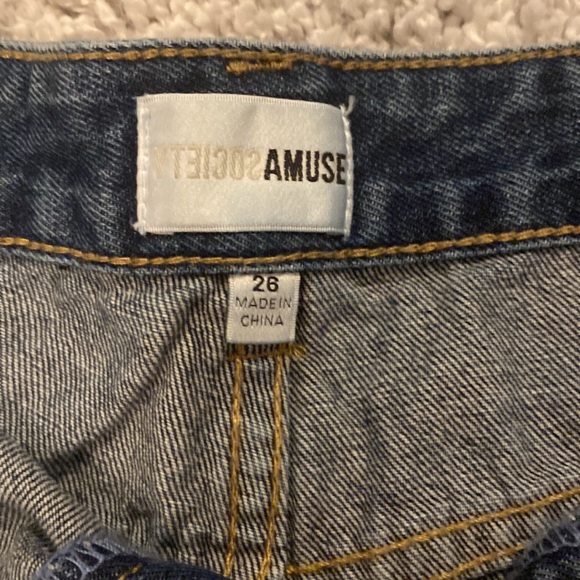 Jean shorts size 26 high waisted medium blue - Picture 4 of 5